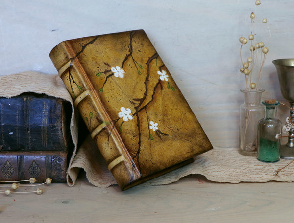 Leather journal with painted decoration and edge decoration -  In Bloom